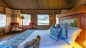 sopa lodge mara