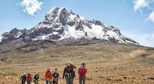 mount kenya climbing tours