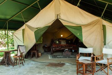 safaris lodges